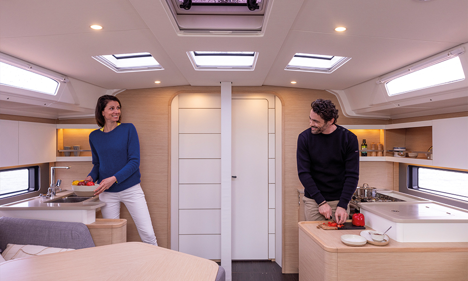 dufour-44-product-interior