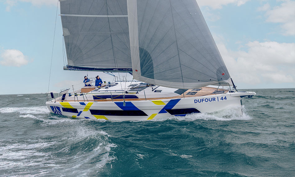 dufour-44-sailing-product-exterior-glenans-1